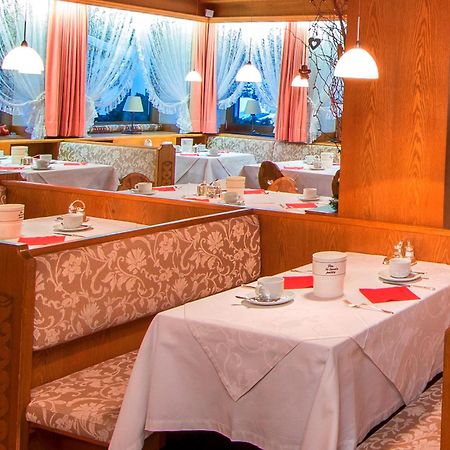 Hotel Ingram Selva di Val Gardena Luaran gambar