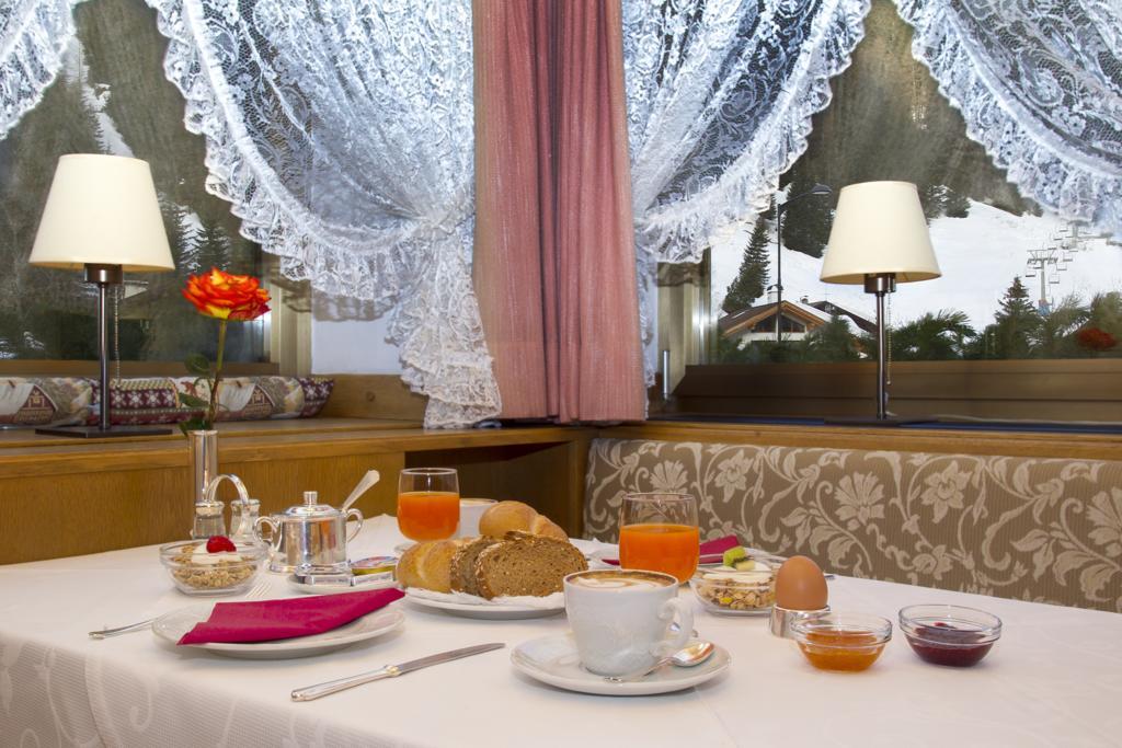 Hotel Ingram Selva di Val Gardena Luaran gambar