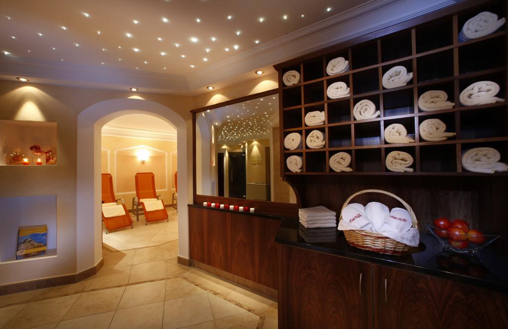 Hotel Ingram Selva di Val Gardena Luaran gambar
